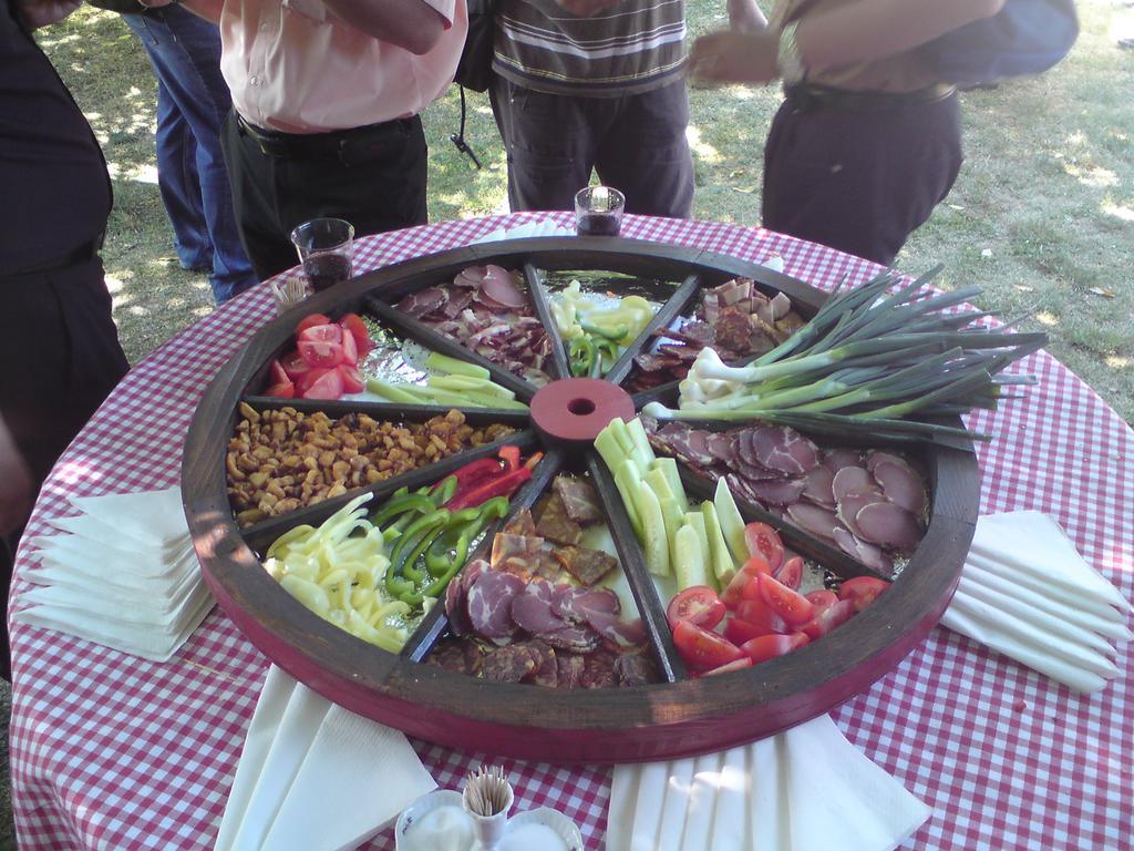 Country house Seoski Turiziam Larva *